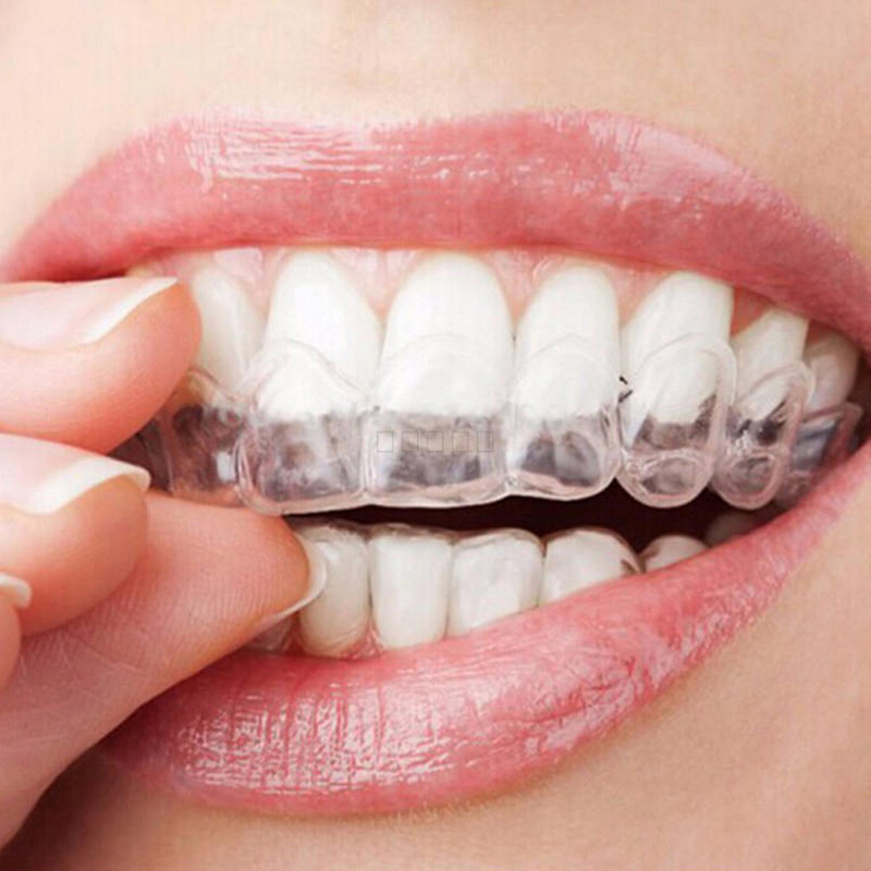 Teeth Whitening With Trays - 1 قطعة شفافة بالحرارة تبييض الأسنان