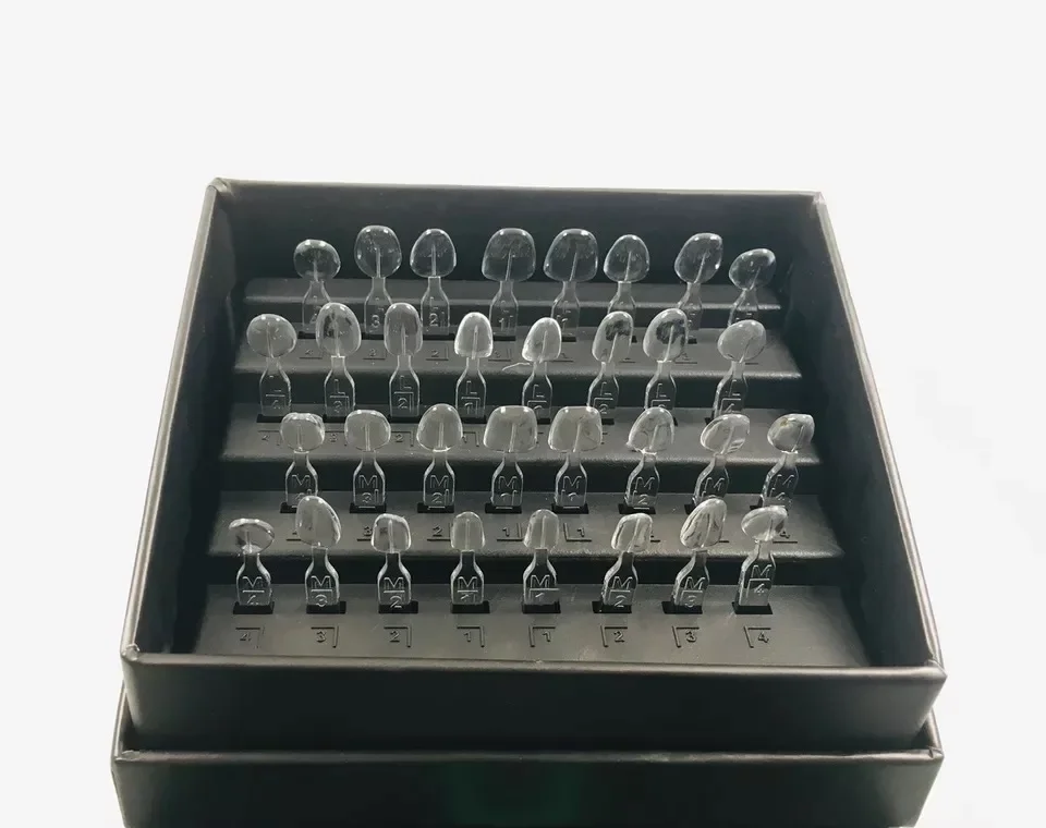 نظام قوالب وأدوات طب الأسنان ا - مراجعة Teeth Whitening Moulds وسعره