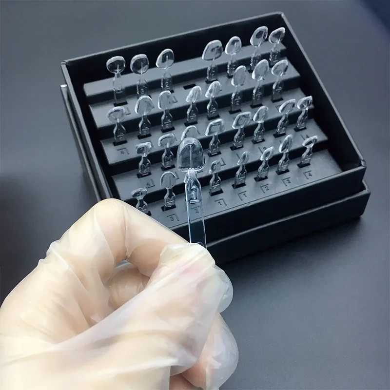 نظام قوالب وأدوات طب الأسنان ا - مراجعة Teeth Whitening Moulds وسعره